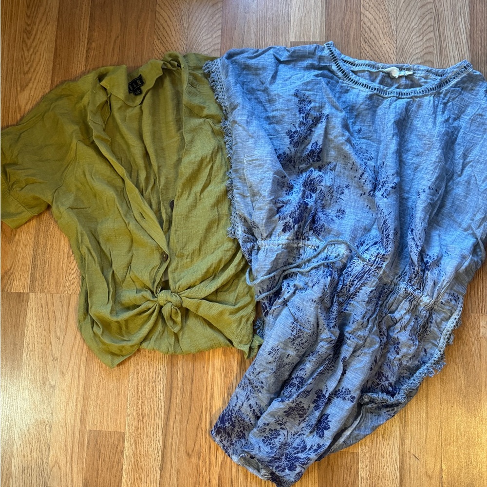 Olm And Dolma Flowy Tops Size L